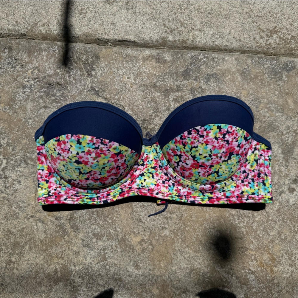Floral Strapless Bikini Top